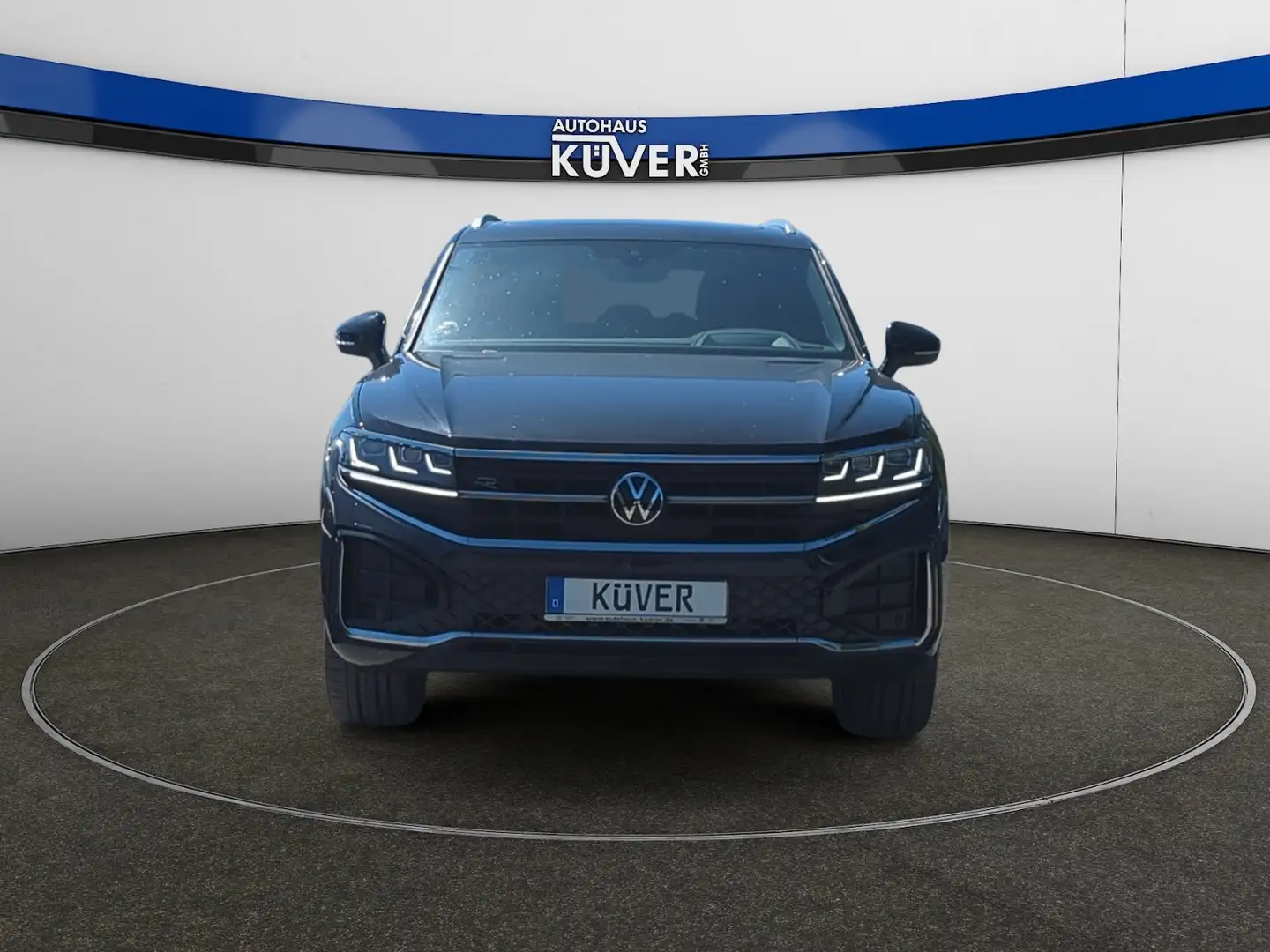 Volkswagen Touareg R-Line 3,0 TDI DSG 4M+AHK+Matrix+Pano+20 Schwarz - 2