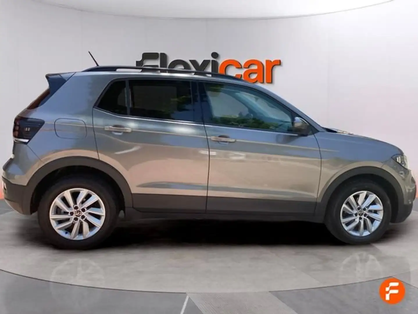Volkswagen T-Cross 1.0 TSI Advance DSG7 81kW Gris - 2