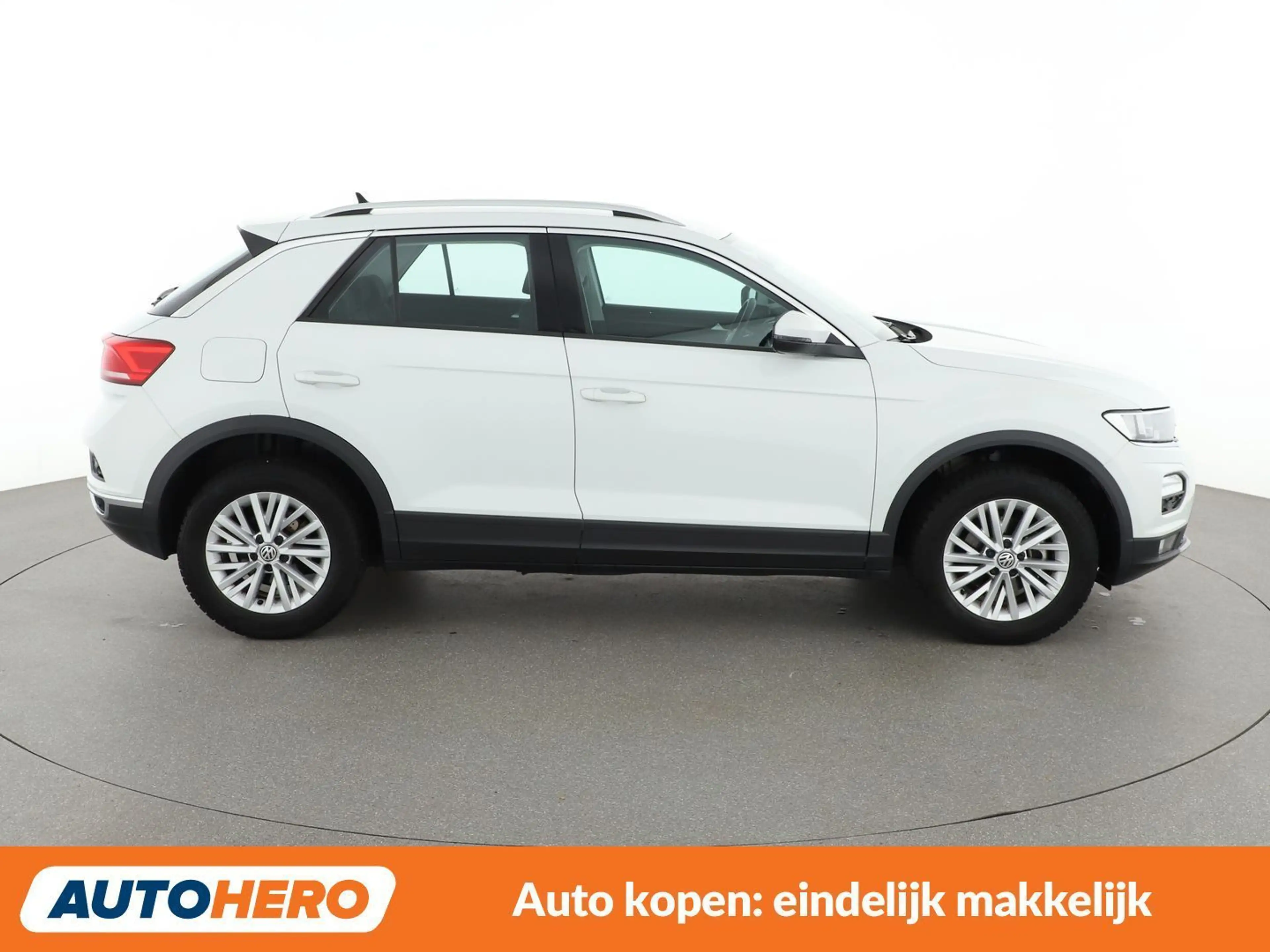 Volkswagen T-Roc 1.5 TSI ACT Style — photo 7