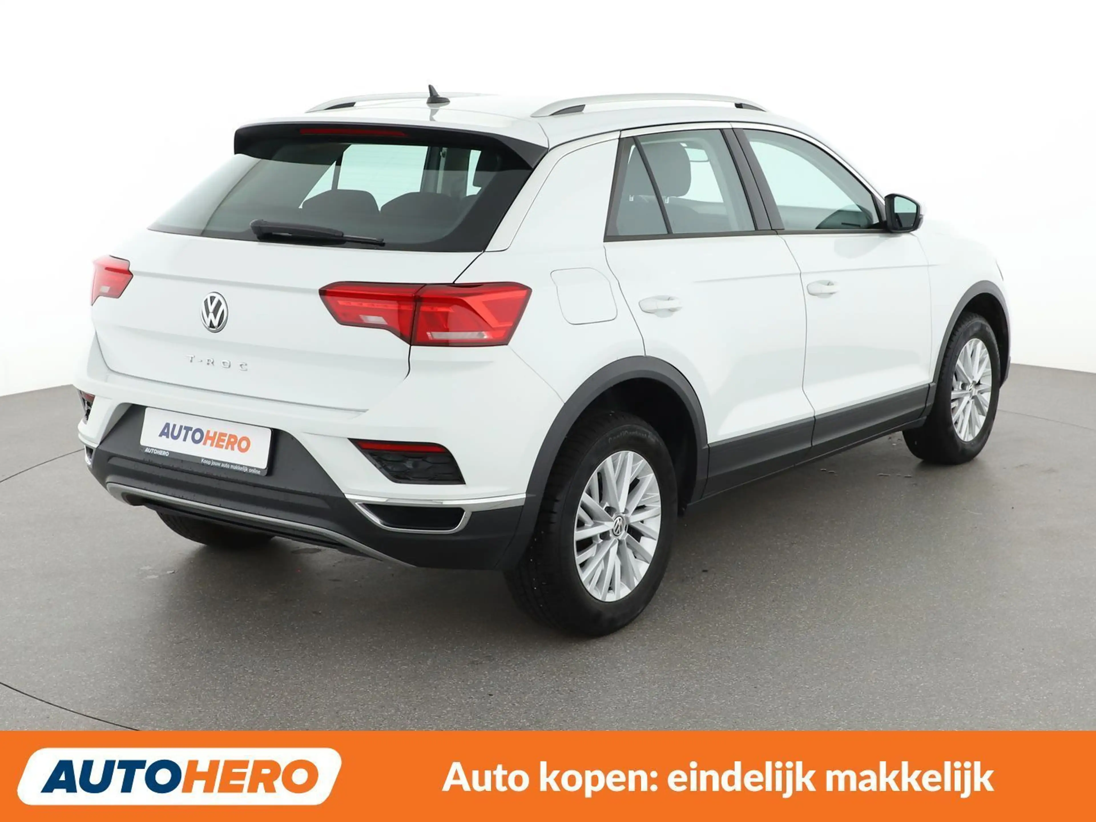 Volkswagen T-Roc 1.5 TSI ACT Style — photo 6