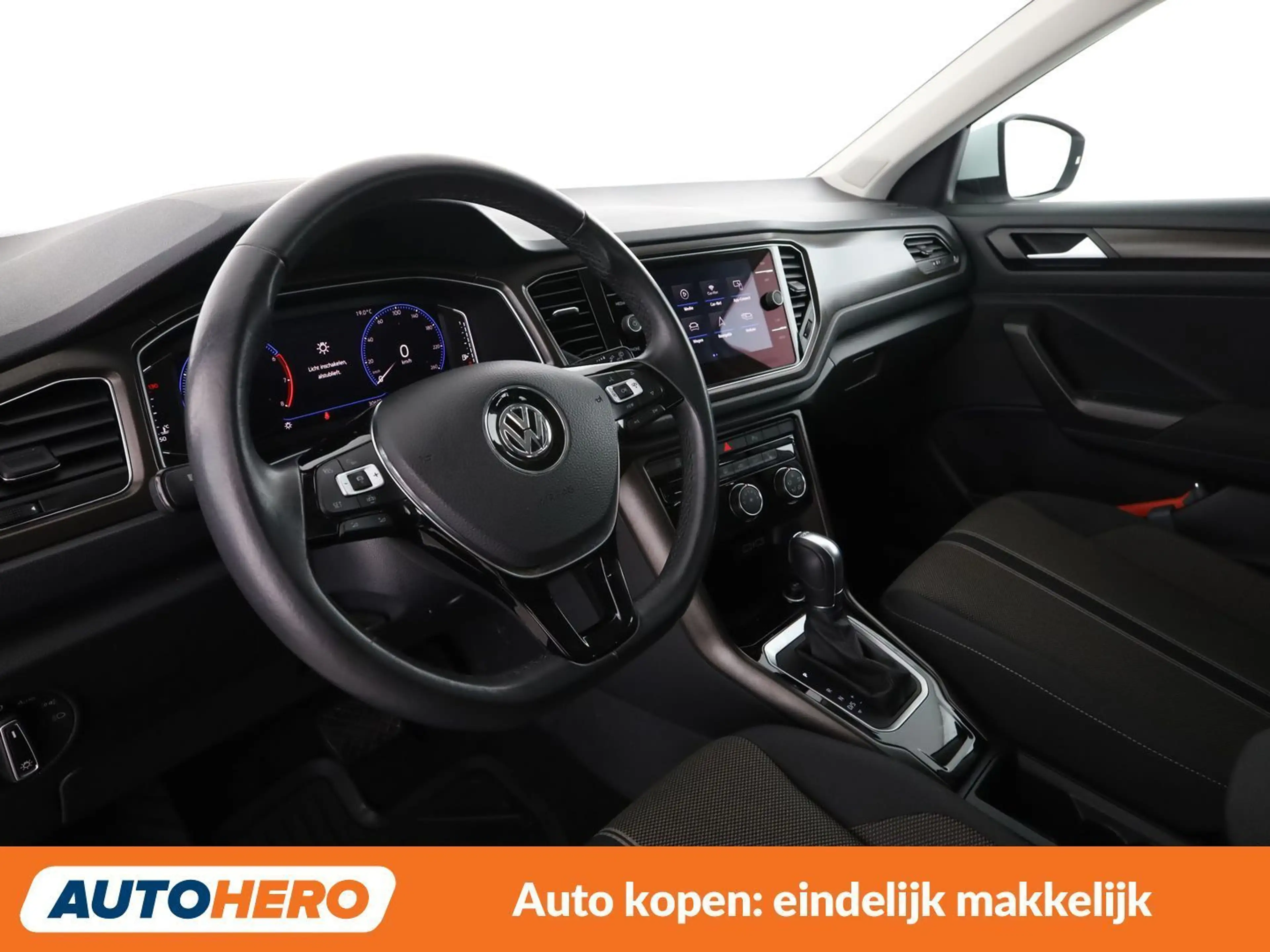 Volkswagen T-Roc 1.5 TSI ACT Style — photo 11