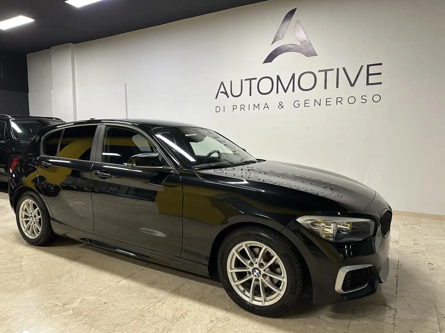 BMW 116 116d Business 5p Negro - 2
