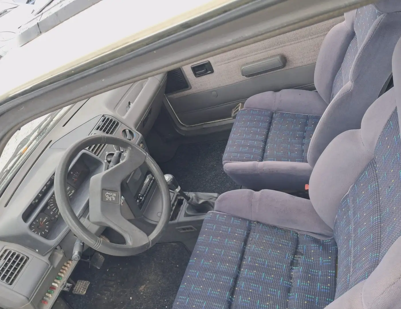 Peugeot 205 1.8 Tbo D - 2