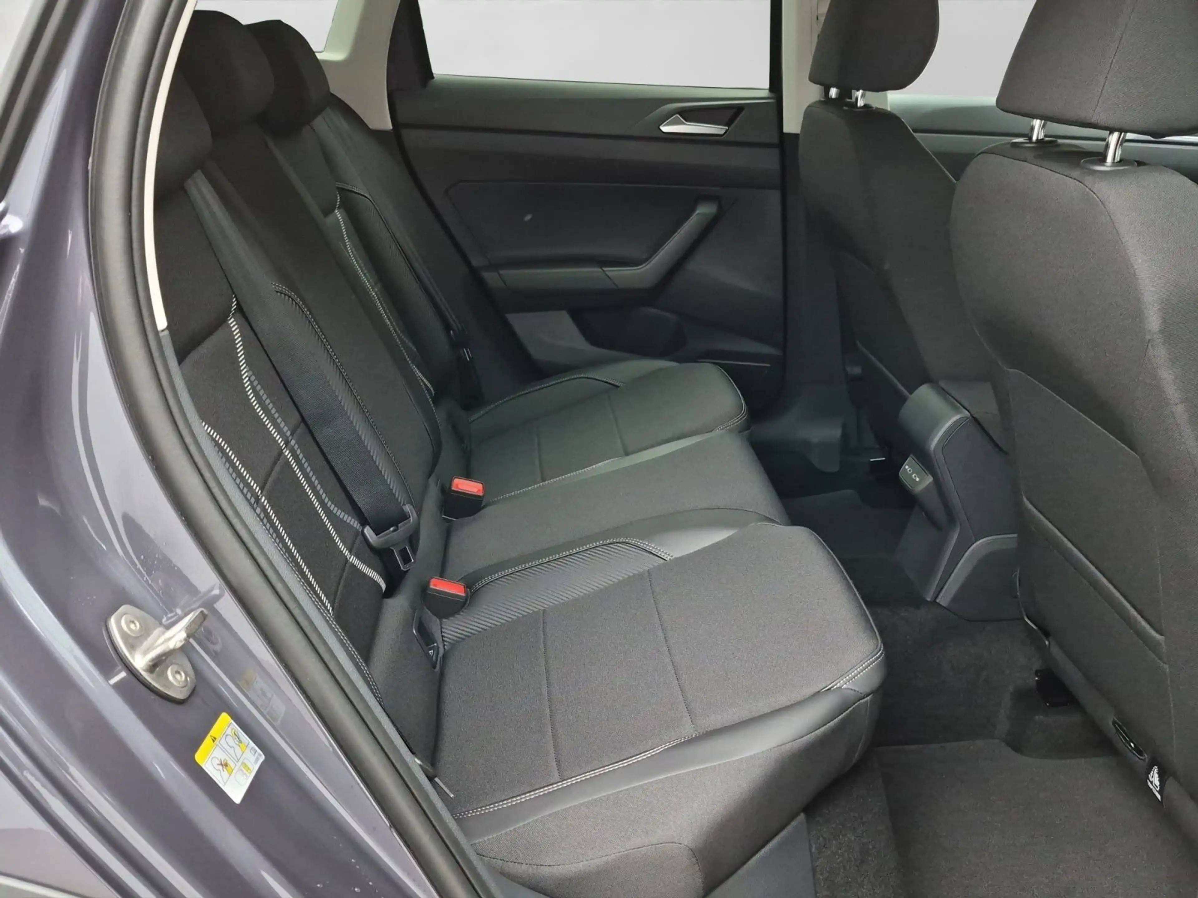 Volkswagen Taigo 1.5 TSI DSG STYLE IQ.LIGHT REAR VIEW NAVI — photo 6