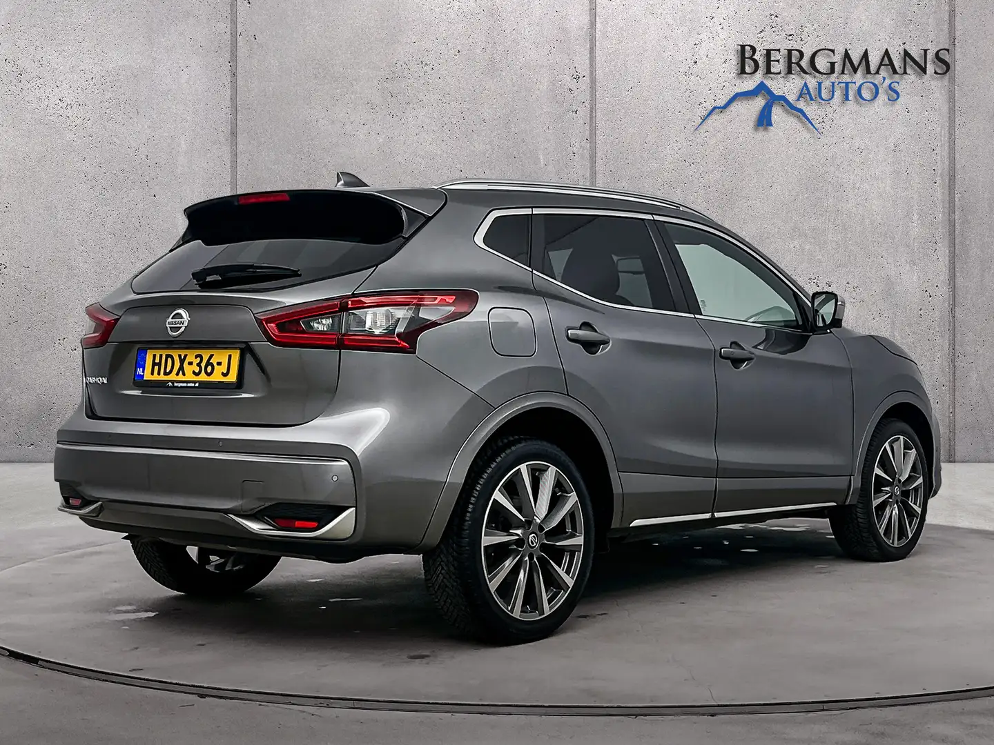 Nissan Qashqai 1.3 DIG-T Tekna + // 1e EIGENAAR // PANORAMA // LE Gris - 2