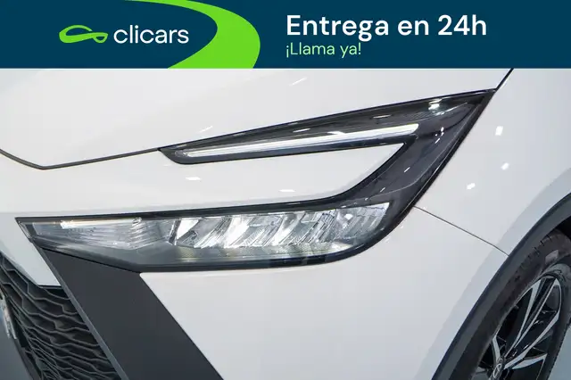 Toyota C-HR view 10