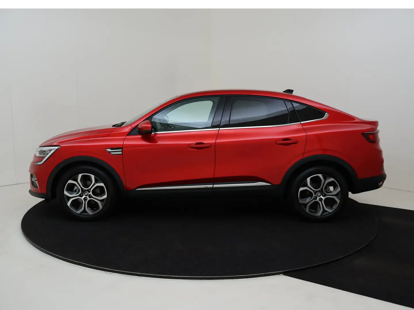 Renault Arkana 1.6 E-Tech hybrid 145 techno Rouge - 2