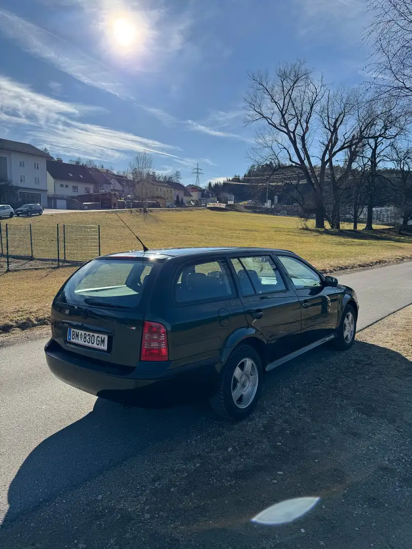 Skoda Octavia 1.9 TDI Combi Ambiente - 2