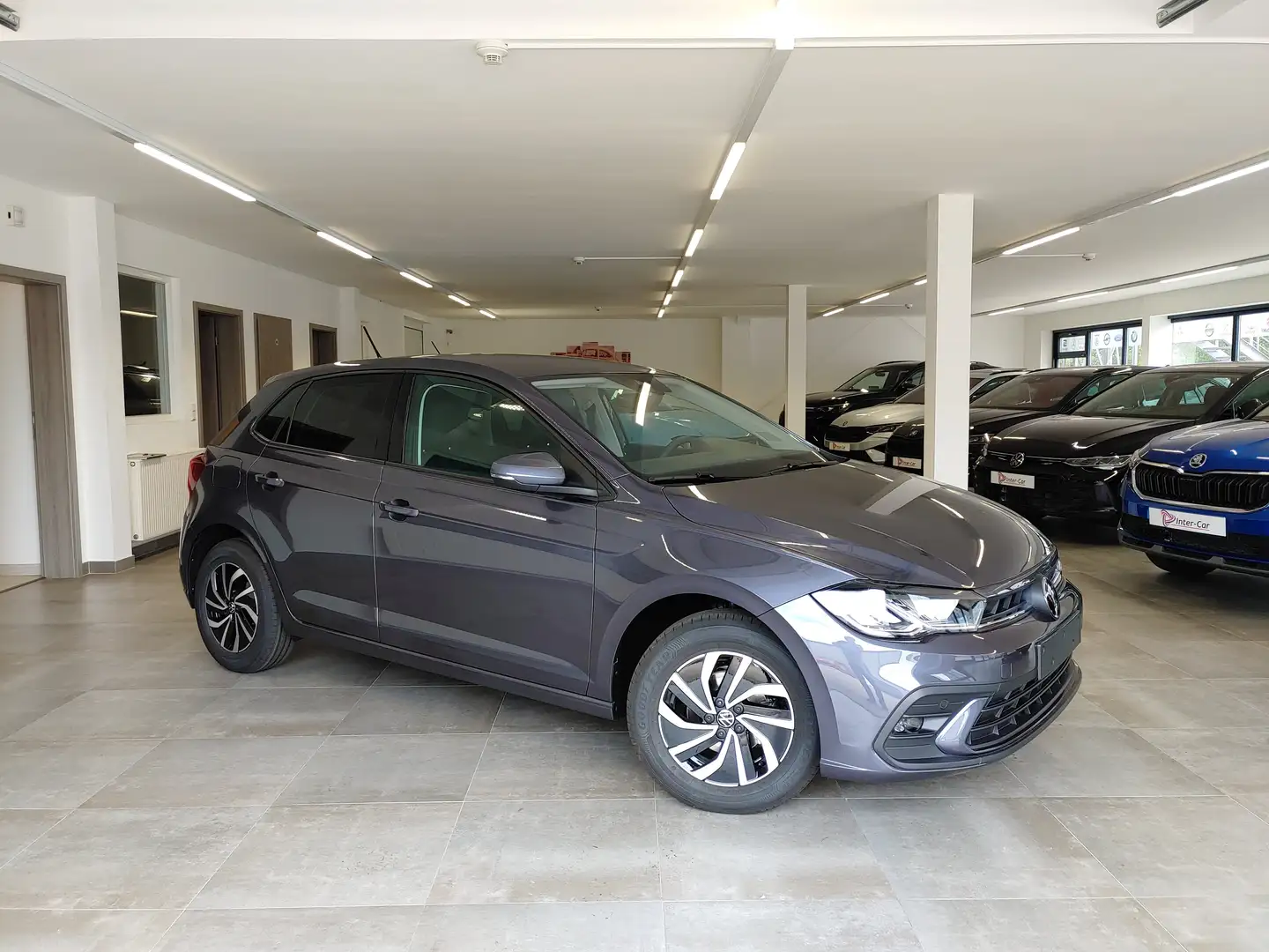 Volkswagen Polo 1.0 TSI DSG Adv. Kamera/MFL/Climatronic/Sitzheiz. Grijs - 1
