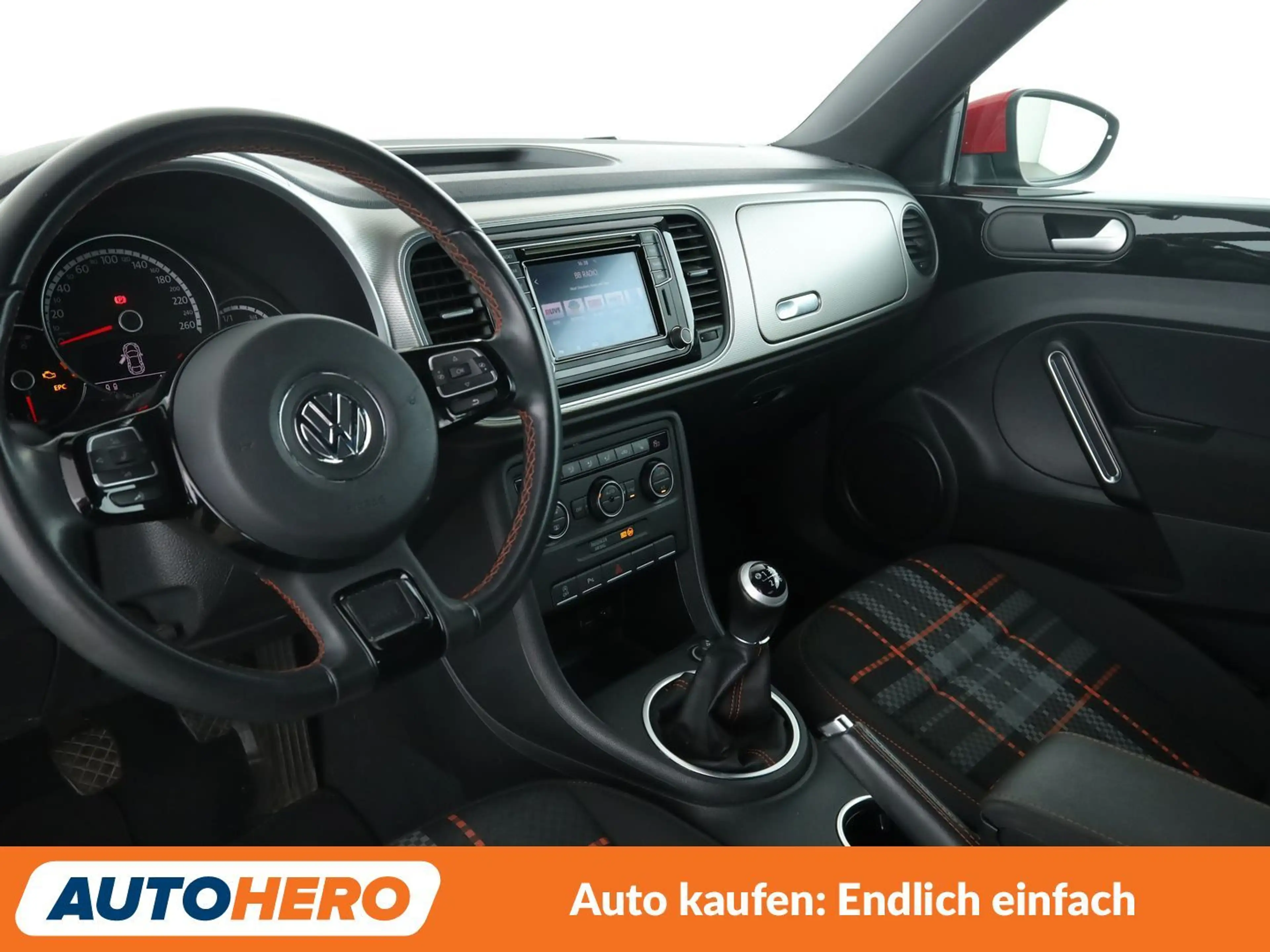 Volkswagen Beetle 1.2 TSI Club BlueMotion Tech *NAVI*TEMPO*PDC*SHZ* — photo 11
