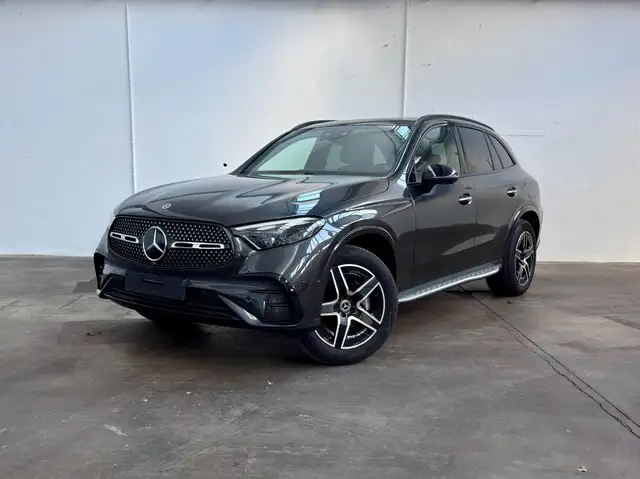Mercedes-Benz GLC 400 e 4M *AHK, AMG Line Premium, Fahrassistenz-Paket Plus, Pano, ...