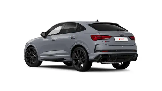 Audi Q3 view 5