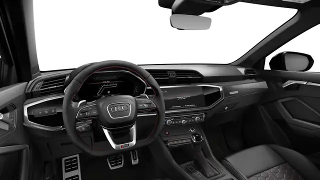 Audi Q3 view 8