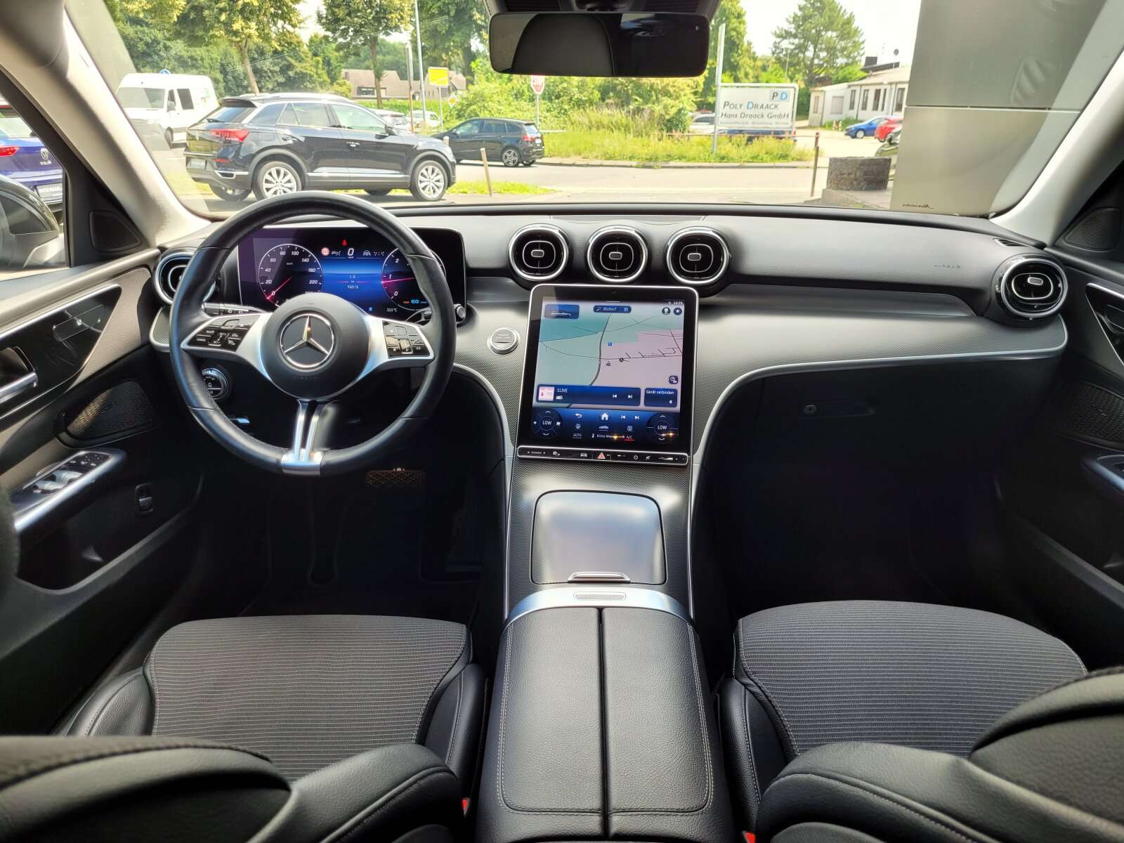 Mercedes-Benz C 220