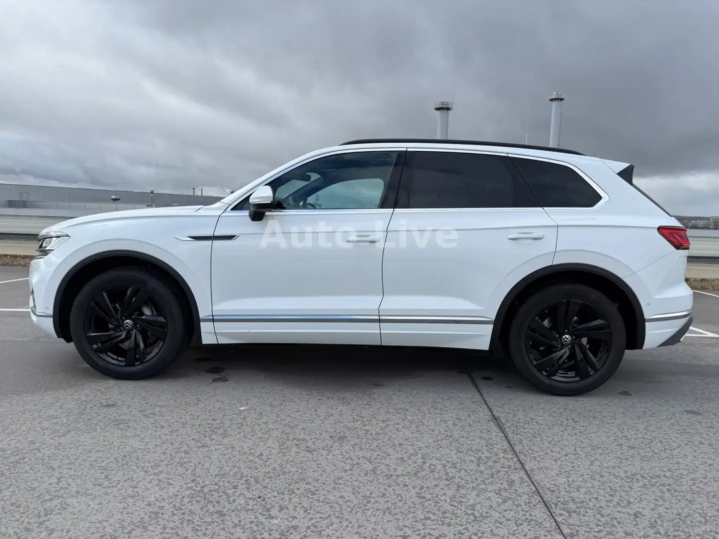Volkswagen Touareg 3.0 TDI*DSG*MATRIX*LUFT*NAVI*LEDER*KAMER Blanc - 2