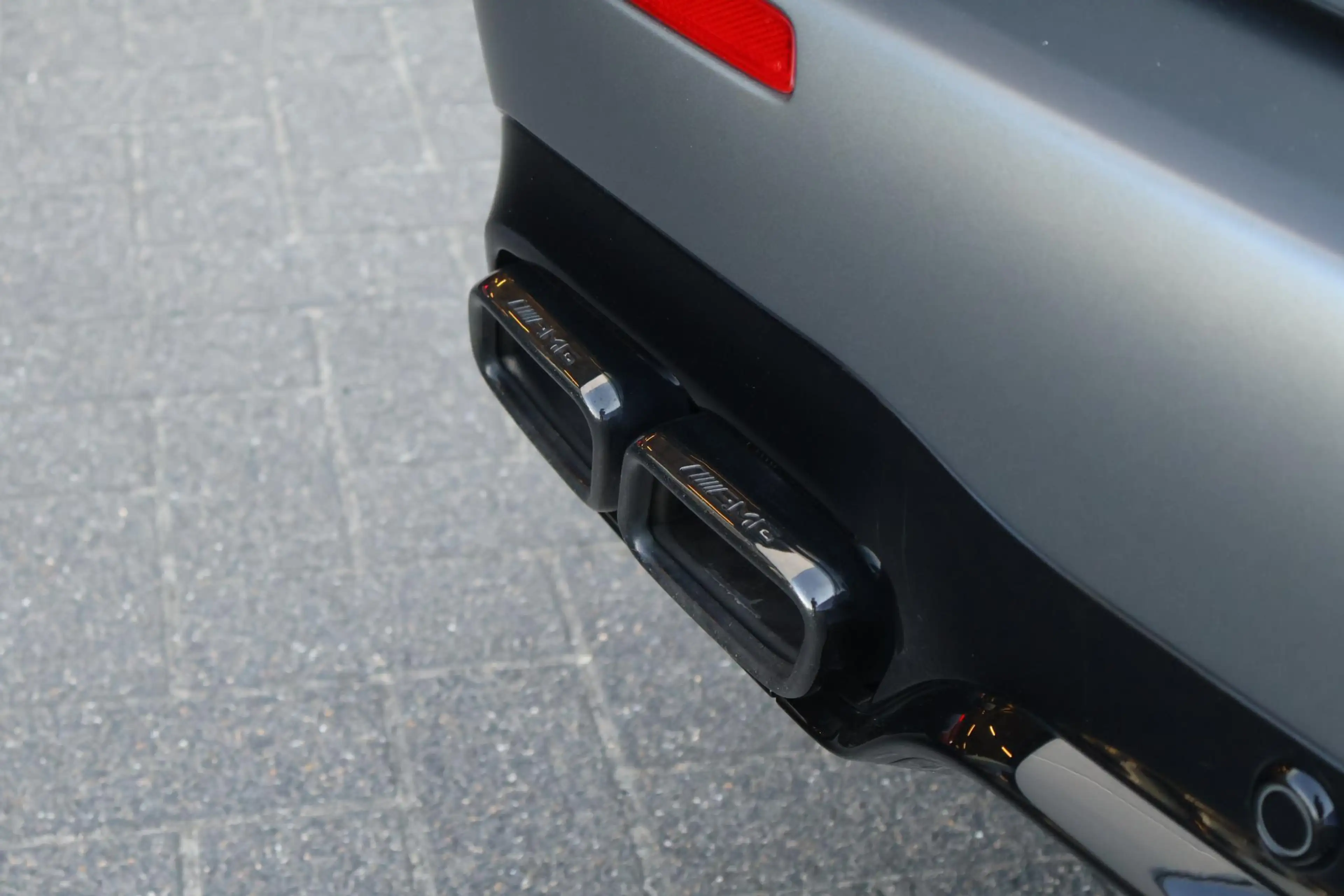 Mercedes-Benz E 63 AMG Estate 4MATIC Premium Plus / Pano / Burmester / Sf — photo 9