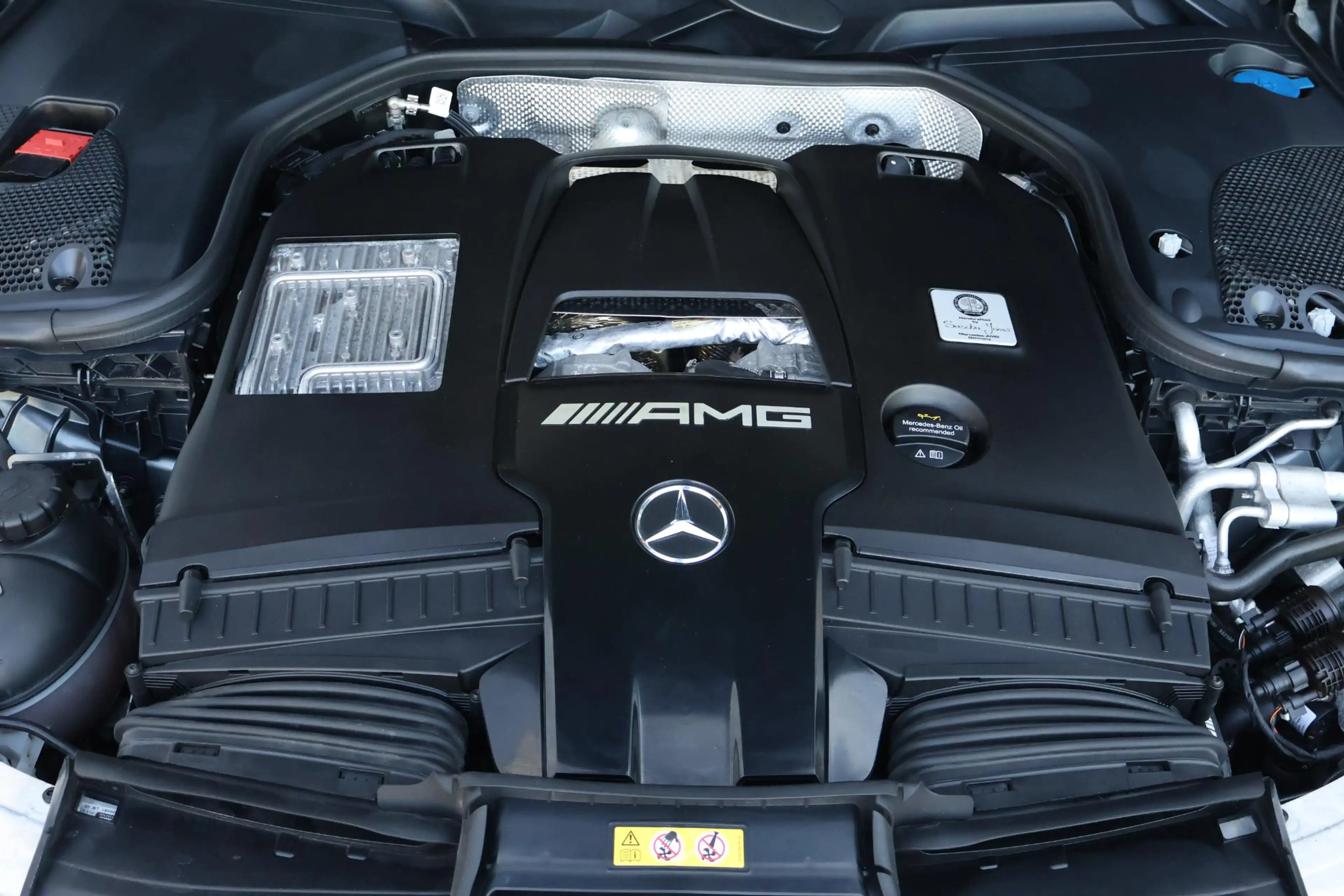 Mercedes-Benz E 63 AMG Estate 4MATIC Premium Plus / Pano / Burmester / Sf — photo 10