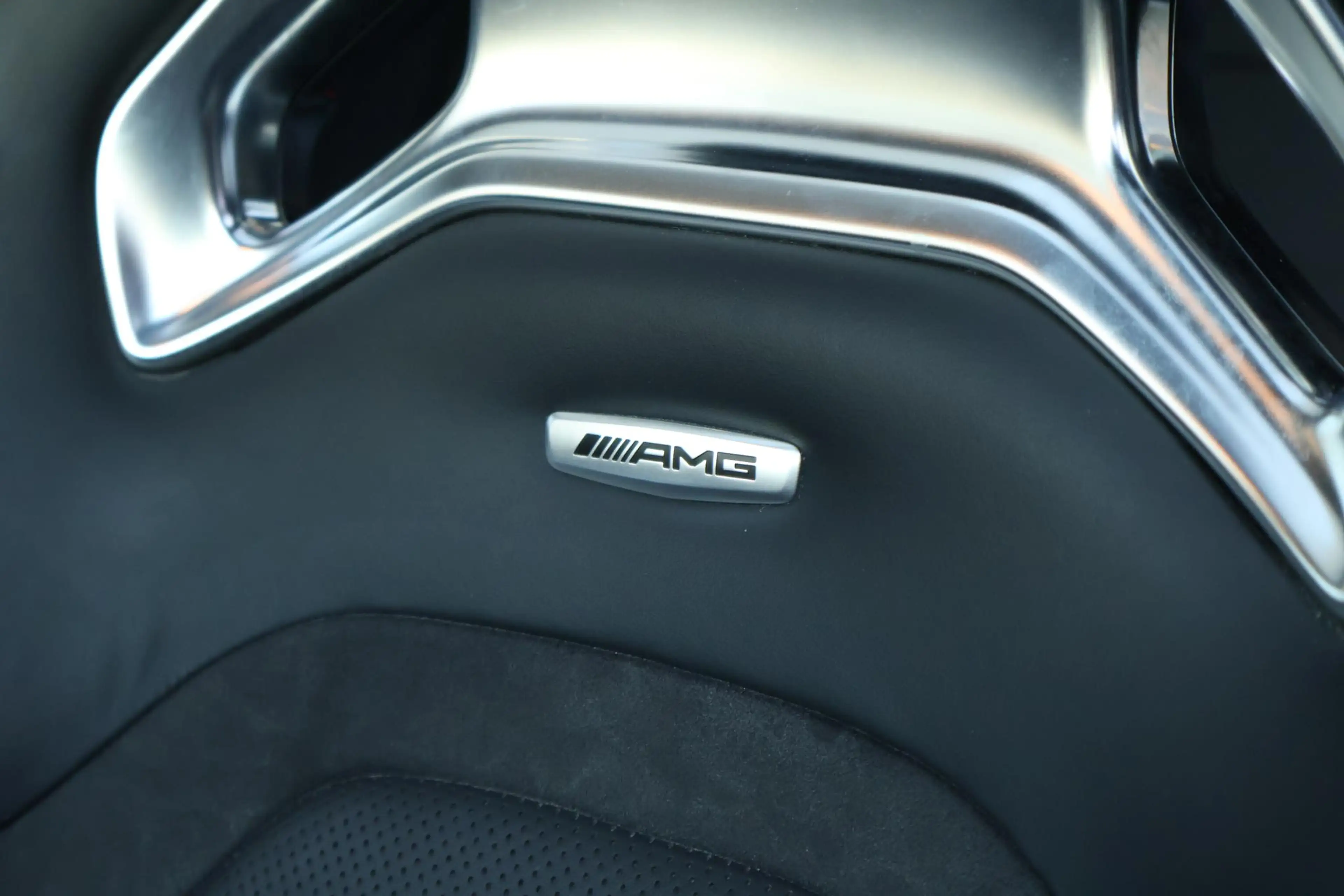 Mercedes-Benz E 63 AMG Estate 4MATIC Premium Plus / Pano / Burmester / Sf — photo 13