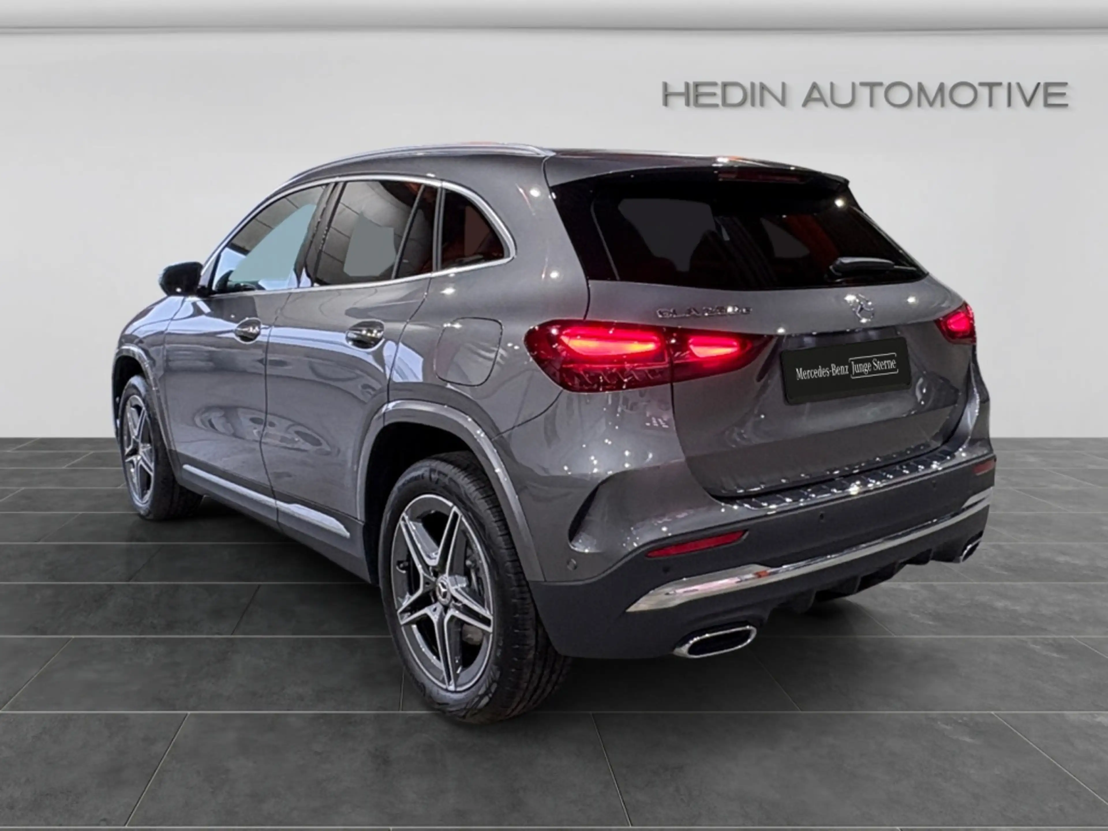 Mercedes-Benz GLA 250 e mit EQ Hybrid Technologie AMG|MBEAM|LM — photo 4