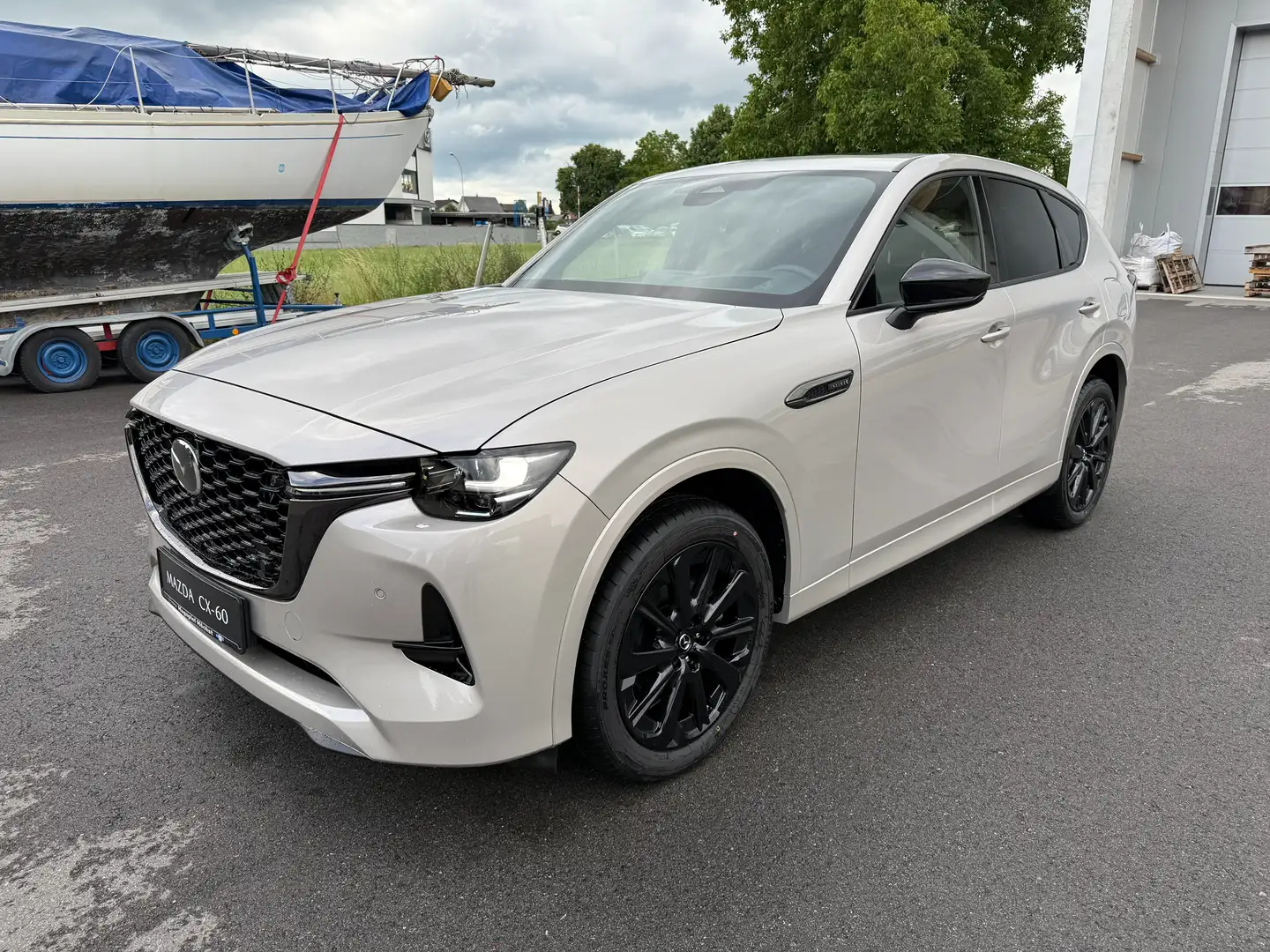 Mazda CX-60 3.3L e-SKYACTIV D AWD HOMURA PLUS Aut. Homura Plus Grau - 1