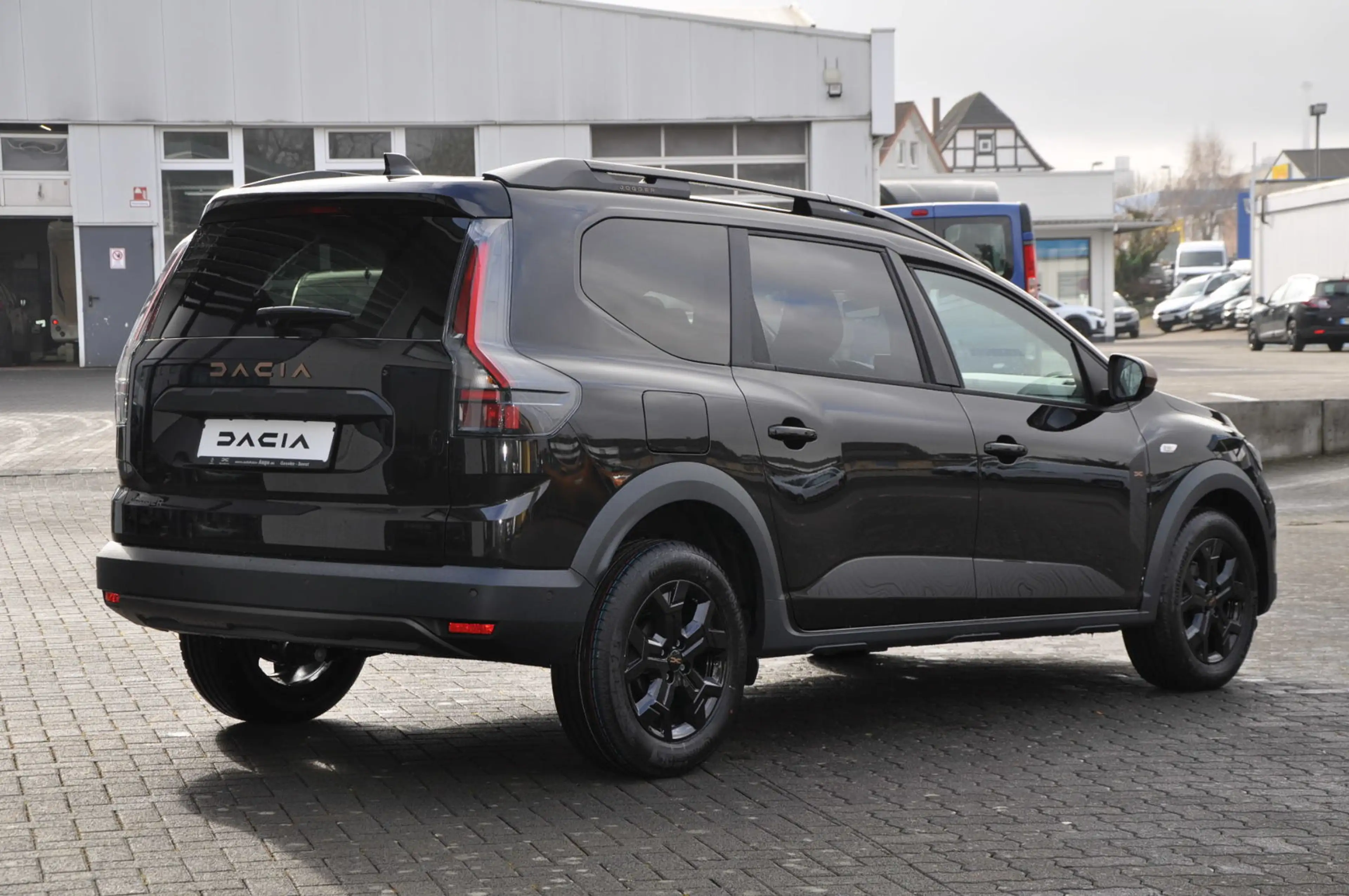 Dacia Jogger Extreme TCe 110 *PDC*360° Kamera* — photo 6