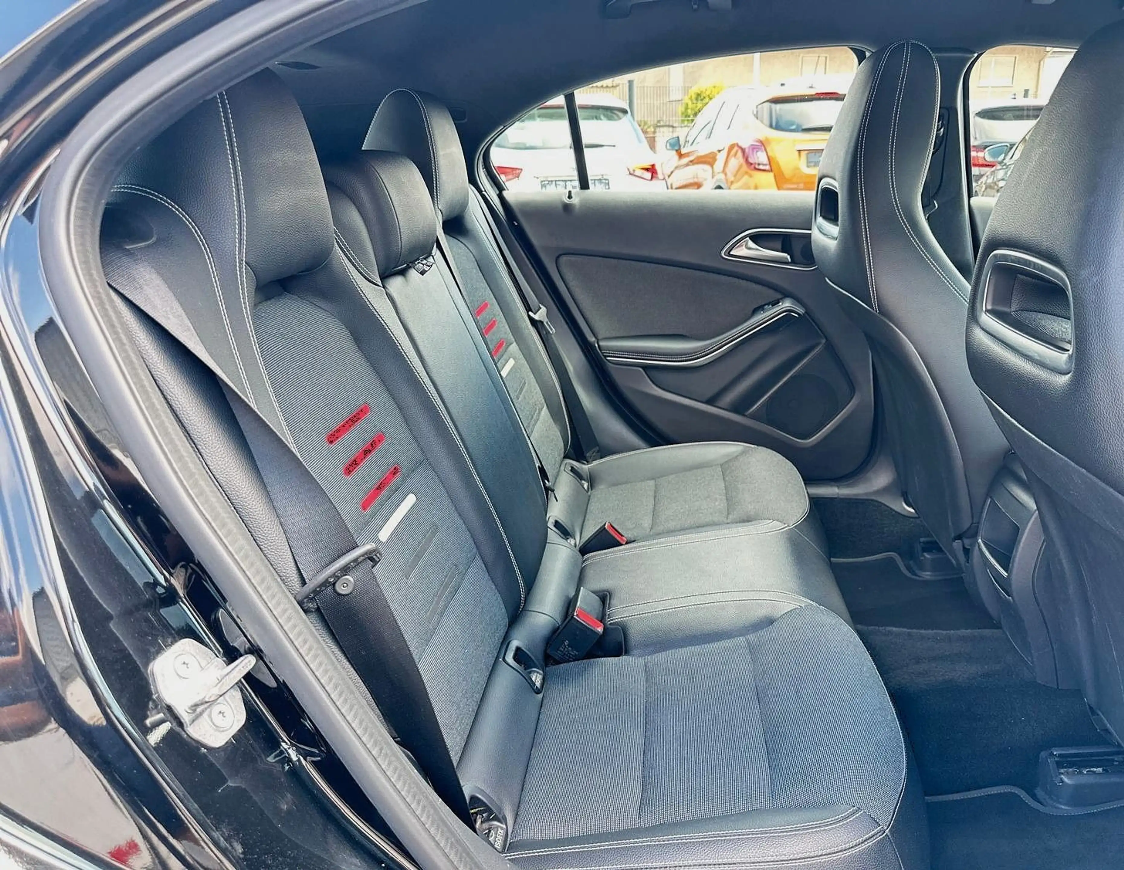 Mercedes-Benz A 180 BlueEfficiency Style* NAVI * SHZ * 69tkm * — photo 11