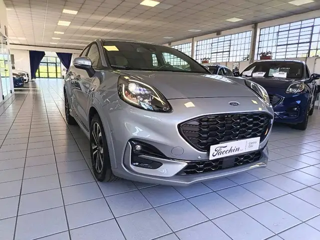 Ford Puma view 8