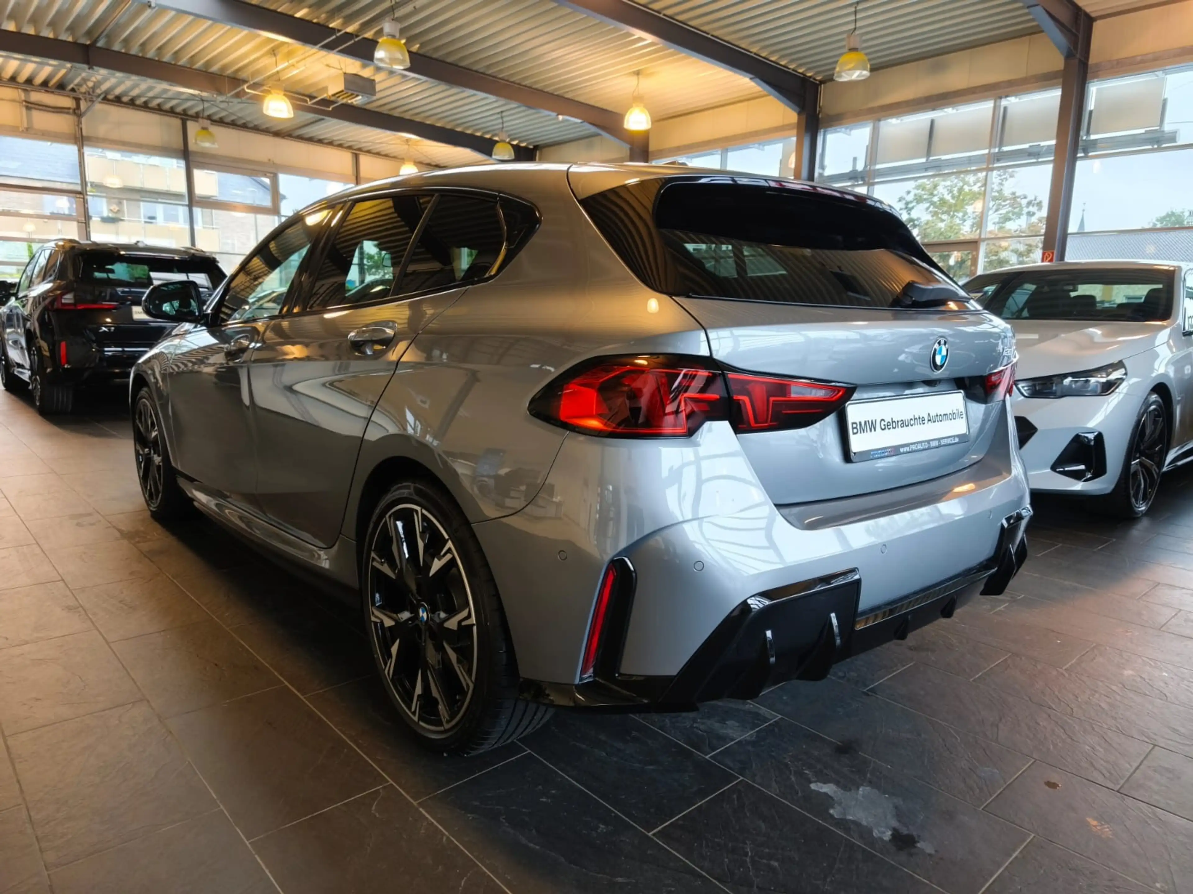 BMW 120 i M Sport Dr.As+/19"/ACC/PANO — photo 4