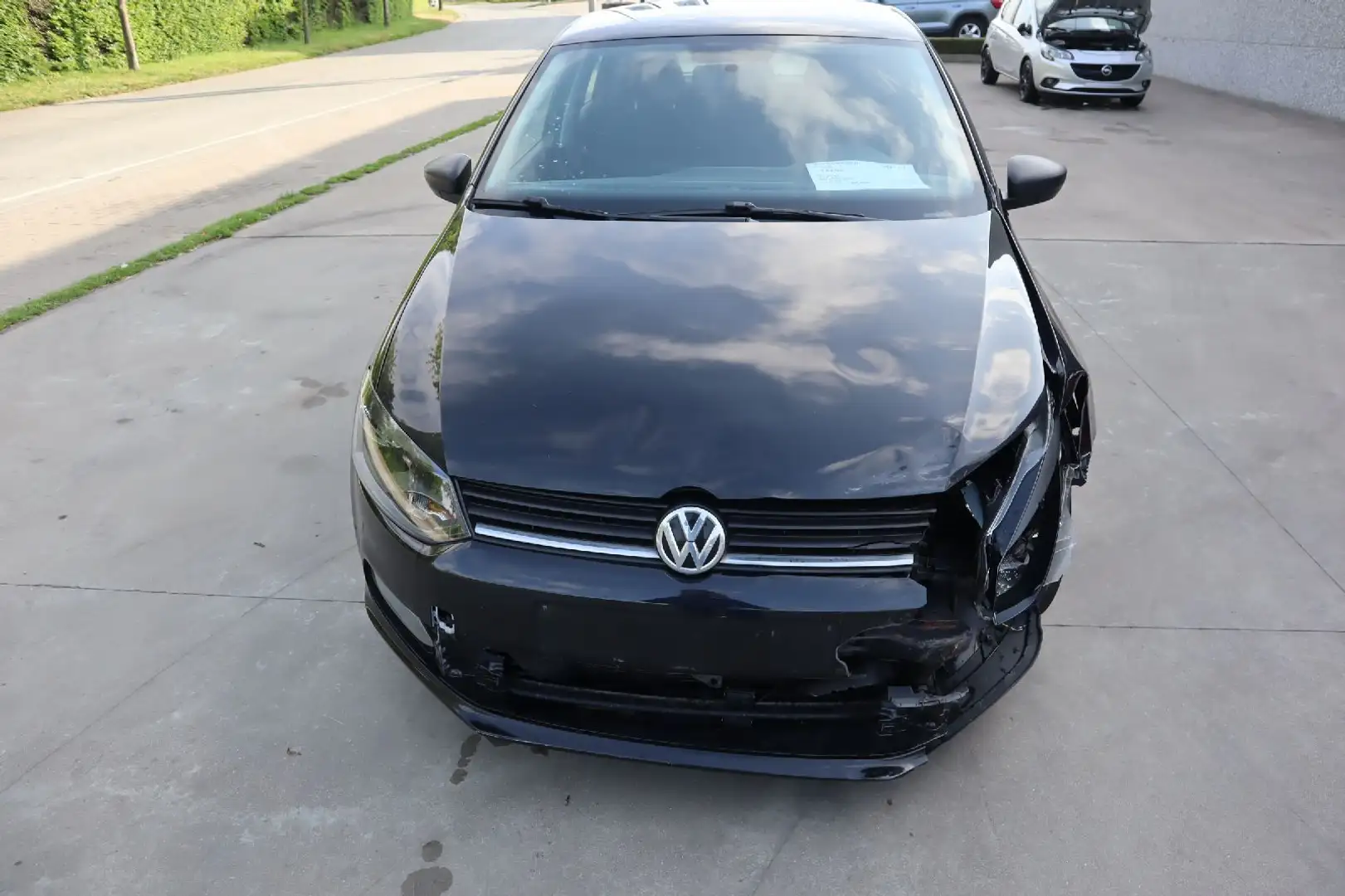 Volkswagen Polo 1.0 Benz Zwart - 2