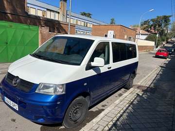 Caravelle 2.5TDI Trendline Largo Trendline Largo