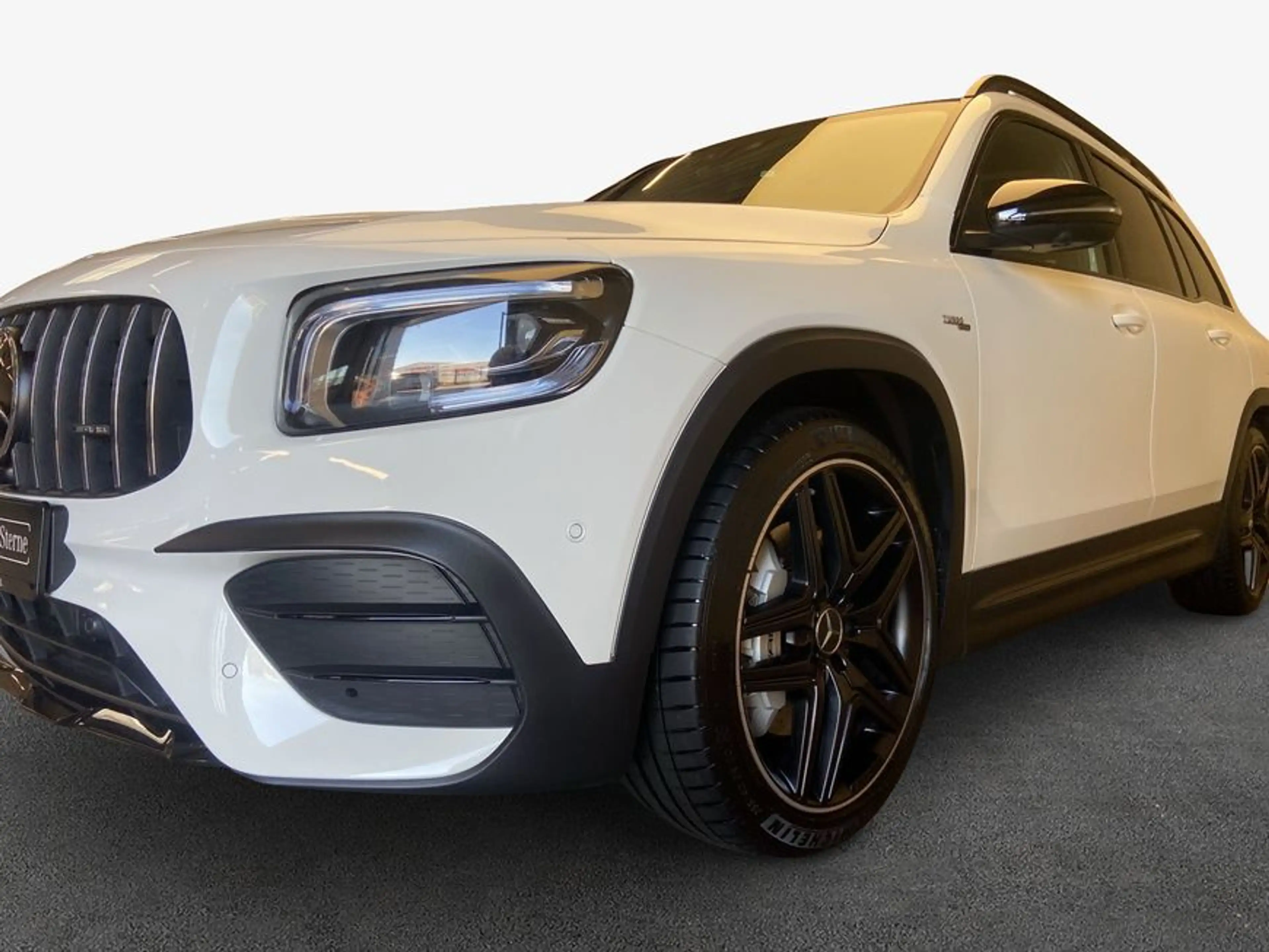 Mercedes-Benz GLB 35 AMG GLB — photo 6