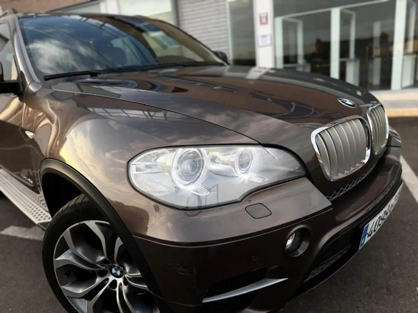 BMW X5 xDrive 40dA Marrón - 1