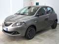 Lancia Ypsilon 1.0 HYBRID 70cv GOLD - 5° POSTO Gris - thumbnail 1