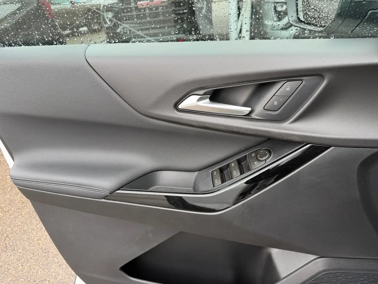 Chevrolet Equinox photo Chevrolet Equinox