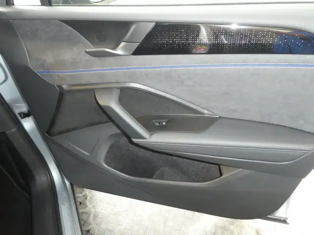 Volkswagen Tiguan Sport eHybrid DSG 150 kW Ansicht 16