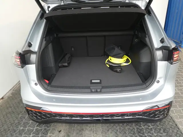 Volkswagen Tiguan Sport eHybrid DSG 150 kW Ansicht 22