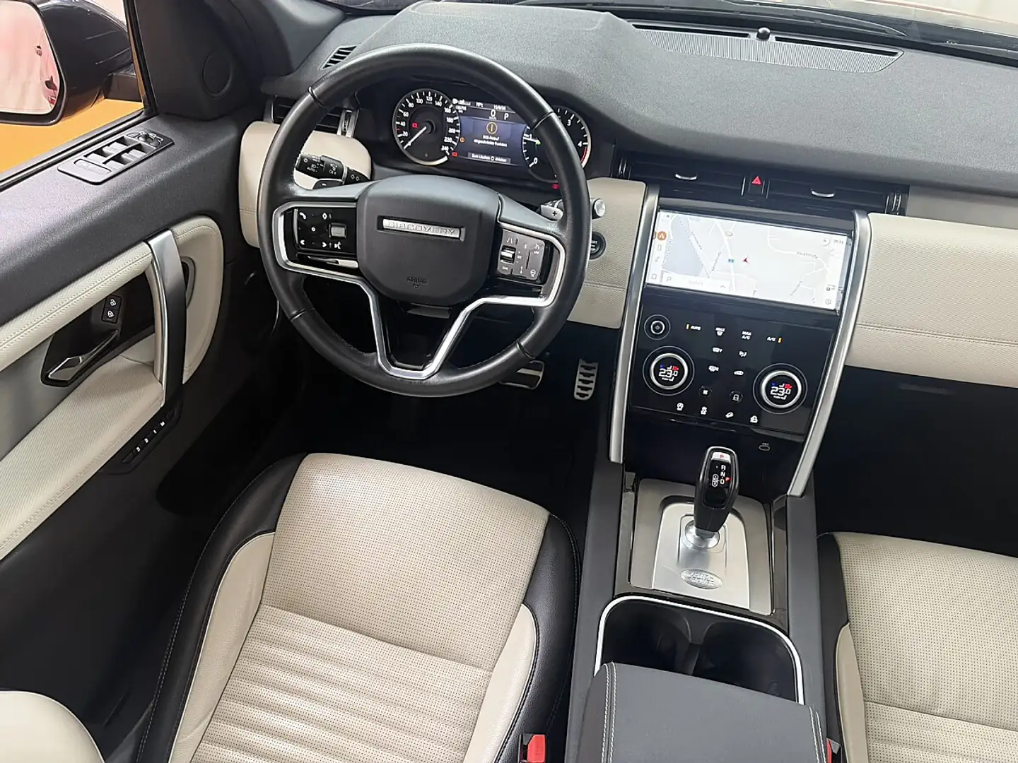 Land Rover Discovery Sport D200 4WD R-Dynamic SE Aut. Rot - 2