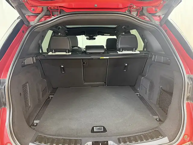 Land Rover Discovery Sport view 22