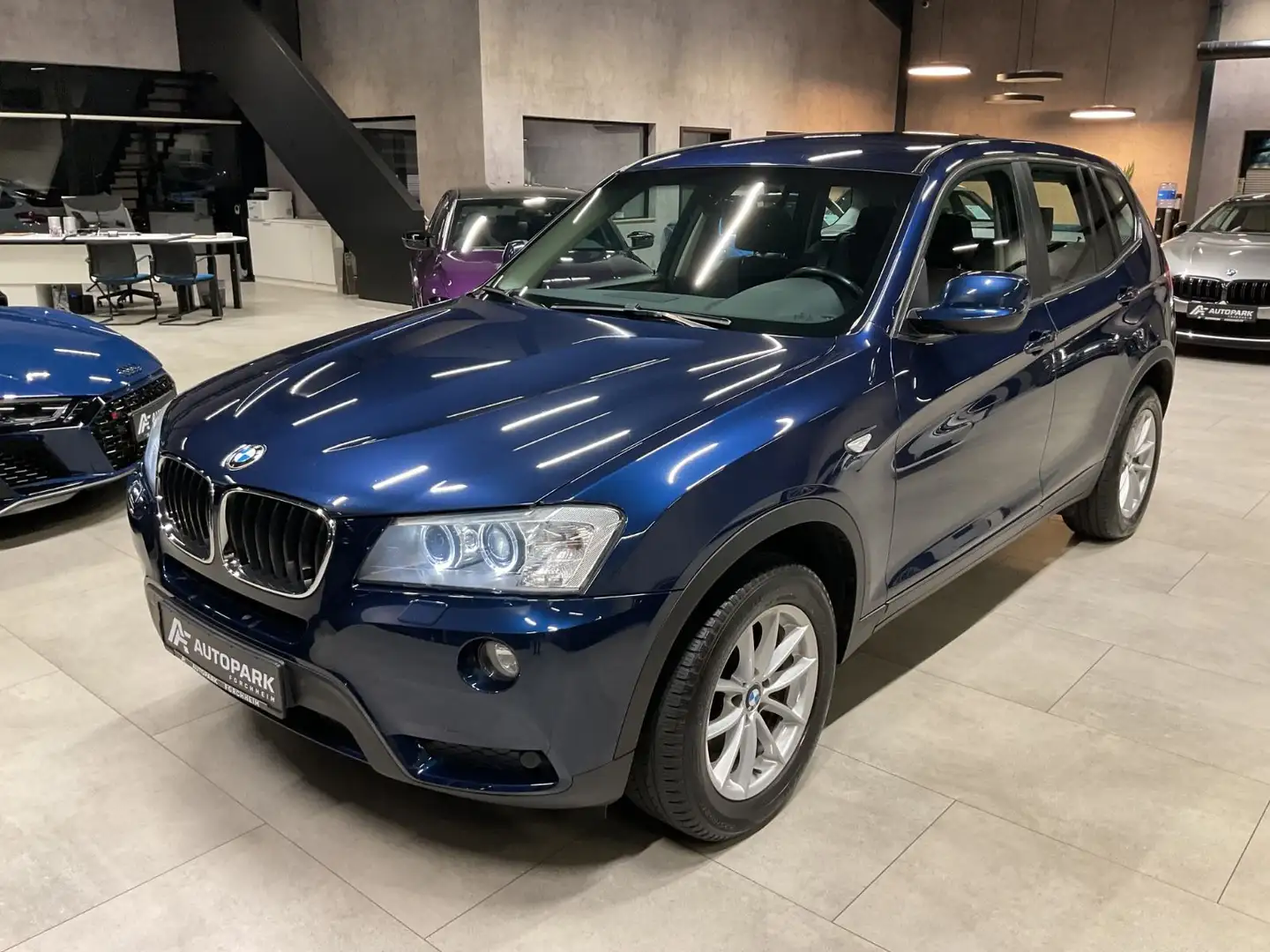 BMW X3 xDr. 20d AHK Bluetooth Sitzh. PDC Xenon Blau - 1