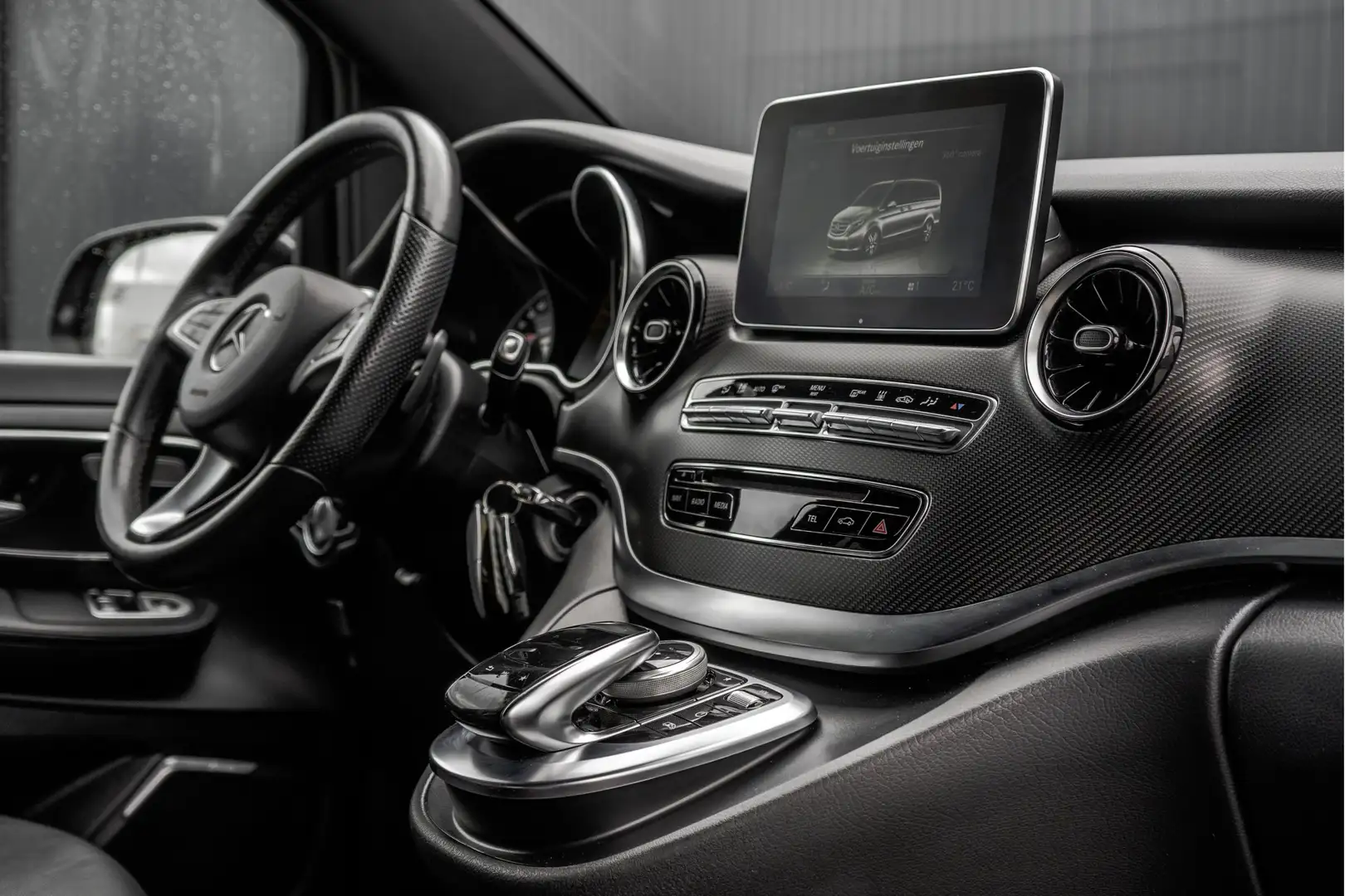 Mercedes-Benz V 300 300d | Avantgarde | Euro 6 | 240 PK | ILS | Comand Fekete - 2