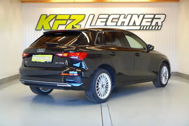 Audi A3 view 4