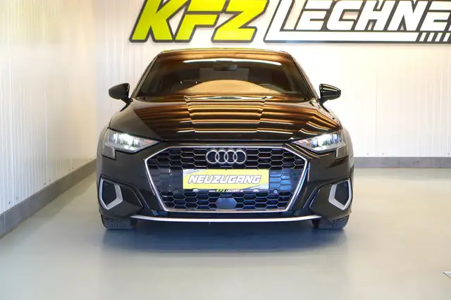 Audi A3 view 9