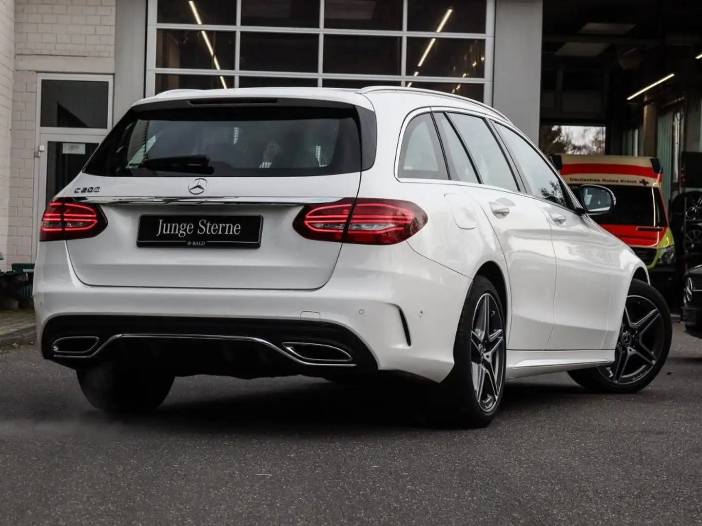 Mercedes-Benz C 200 T AMG-Sport/MLB/Kamera/Ambiente/Command Weiß - 2