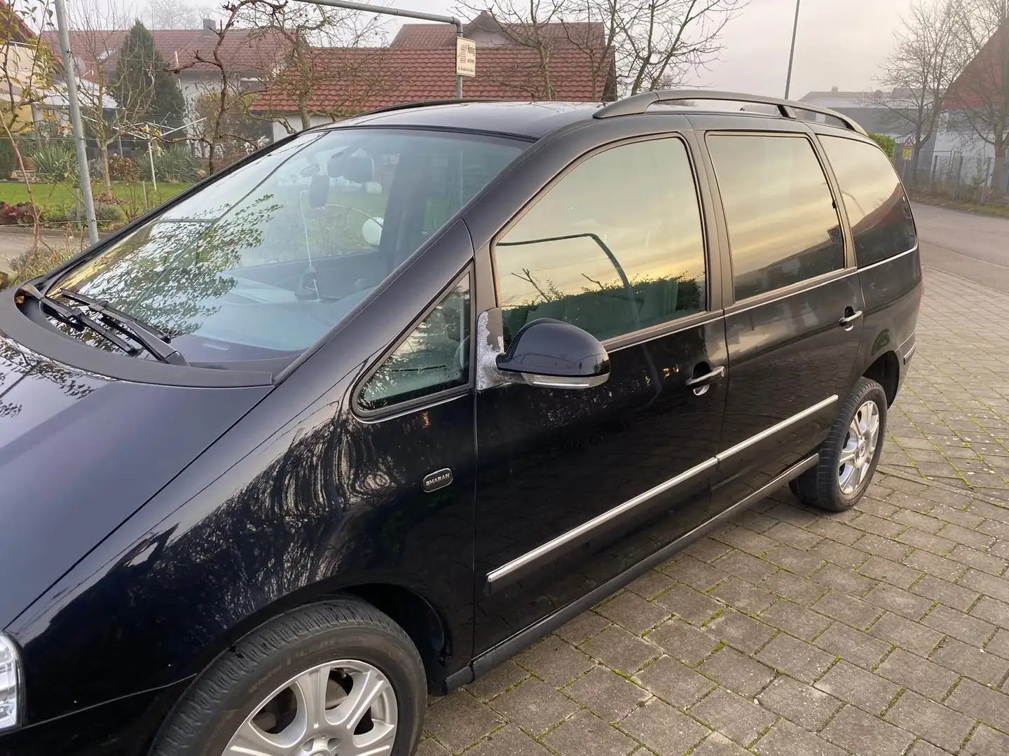 Volkswagen Sharan Sharan Diesel 2.0 TDI DPF Sportline Schwarz - 2