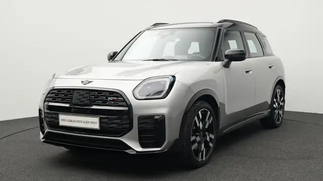 MINI Countryman C John Cooper Works Trim