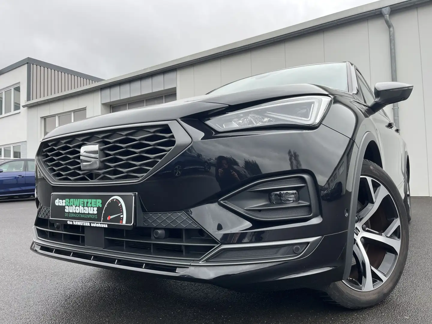 SEAT Tarraco 1.4 TSI e-HYBRID FR-Line 188€ m. 20% Anzahlung D Schwarz - 1