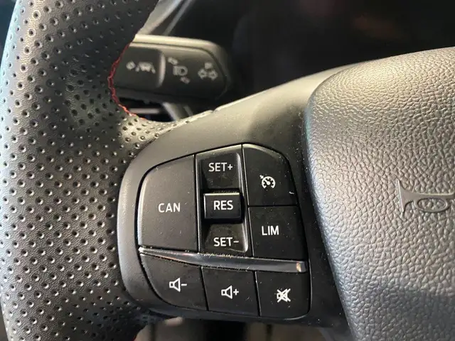Ford Puma view 13