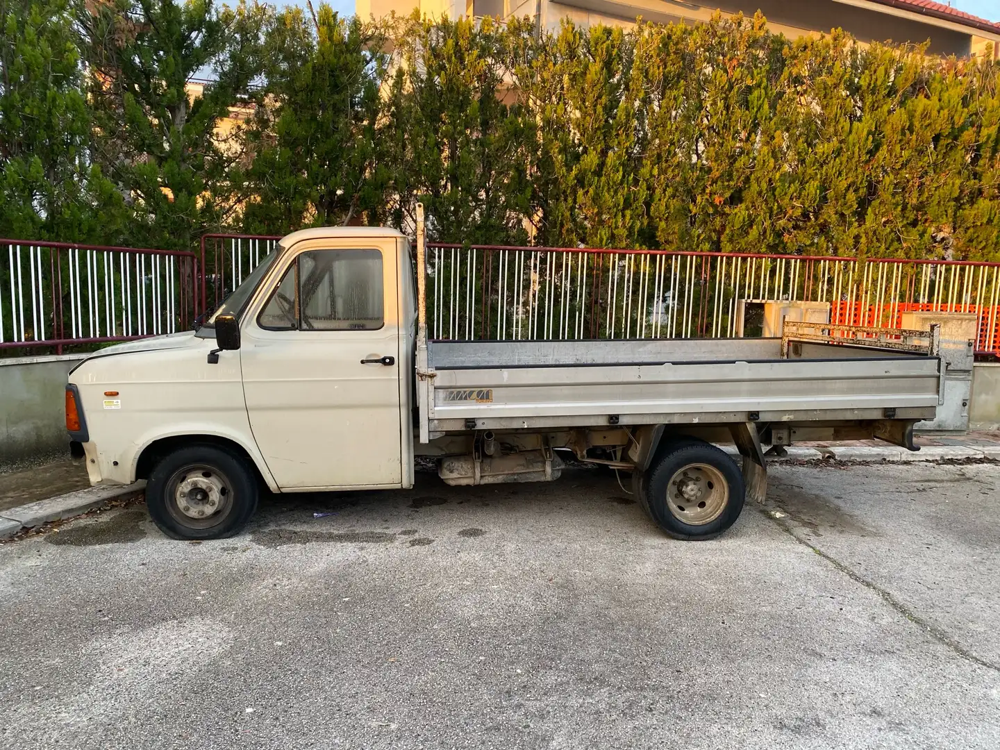 Ford Transit transit - 1