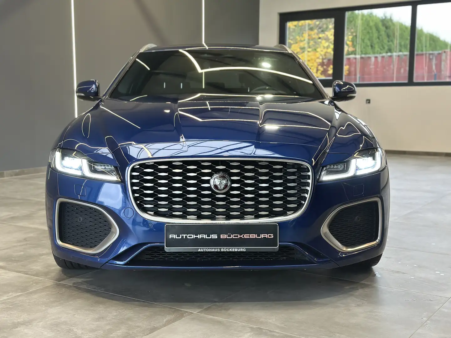 Jaguar XF D200 Sportbrake SE Blau - 2