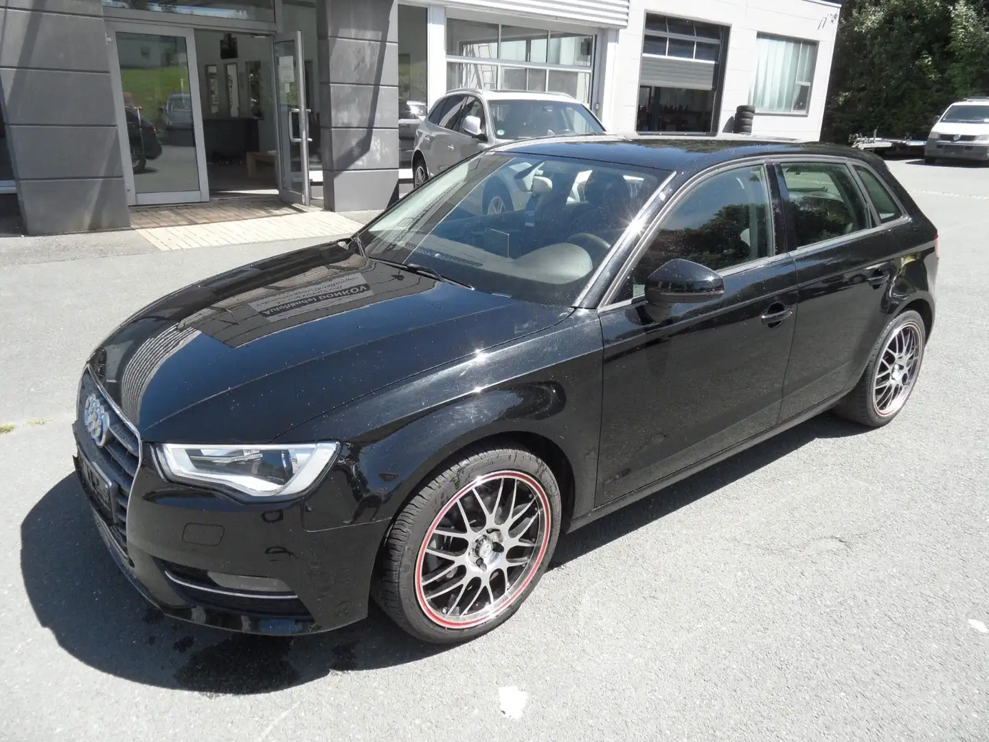 Audi A3 Sportback attraction 8V 1.Hand Noir - 2
